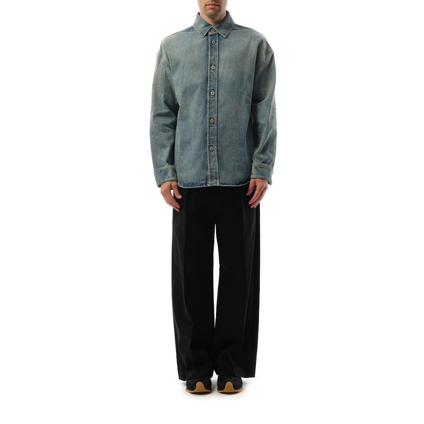 Anagram Overshirt in Washed Denim