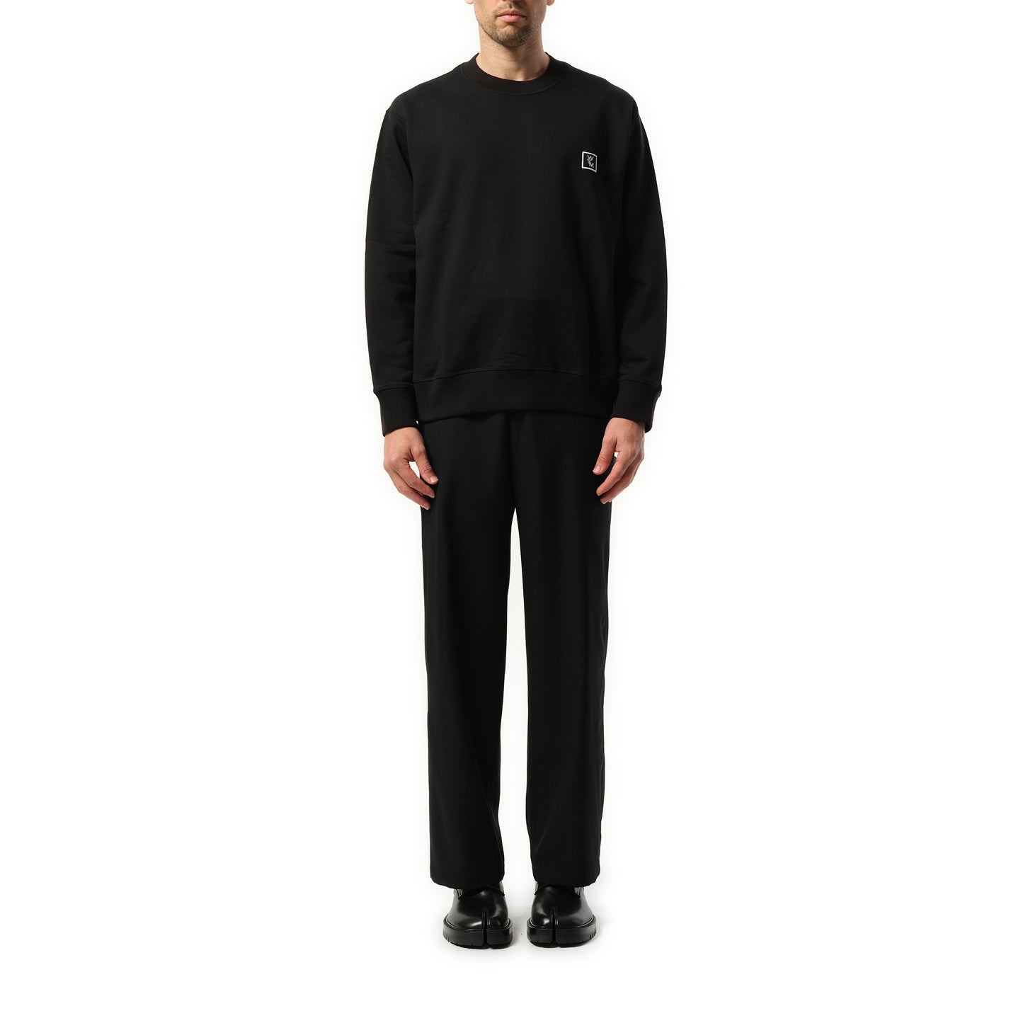 Logo Patch Sweatshirt in Black