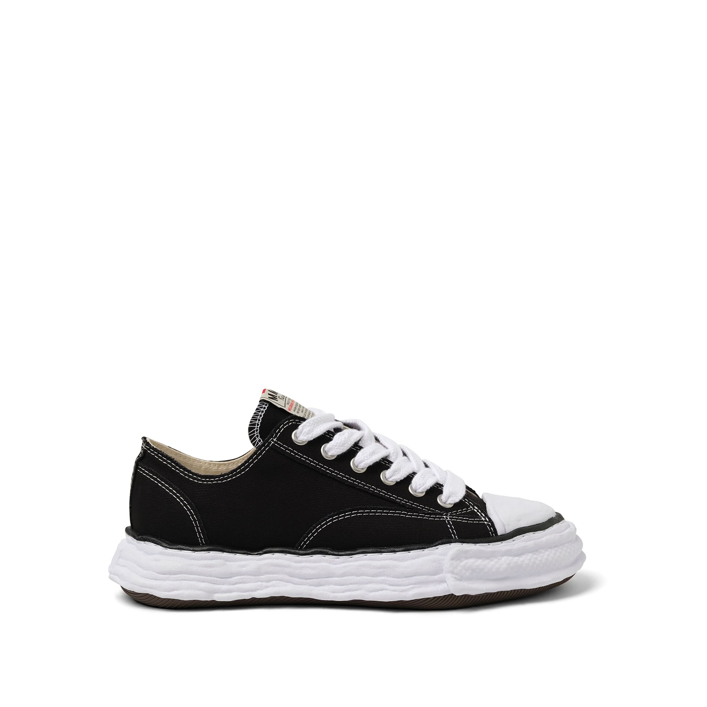 Peterson 23 OG Sneaker in Black/White