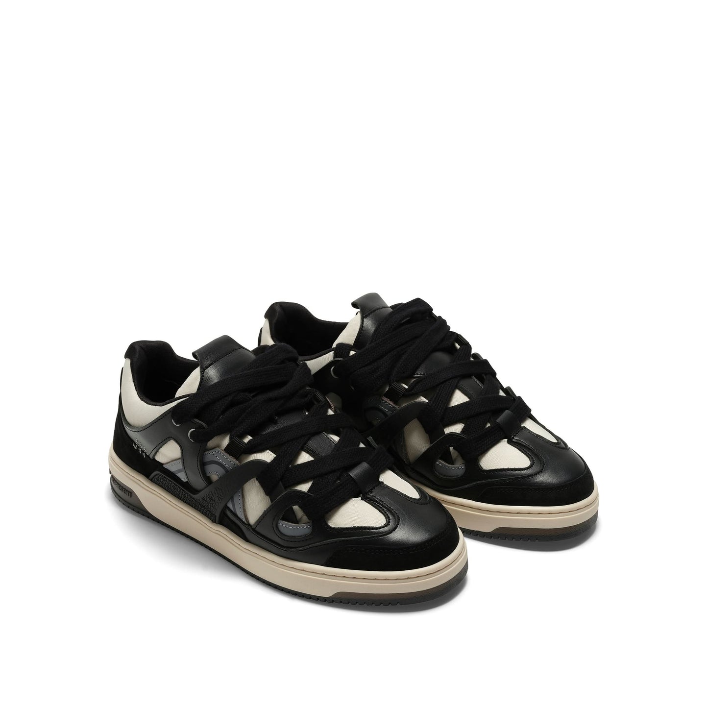 Bully Low Sneaker in Black/White