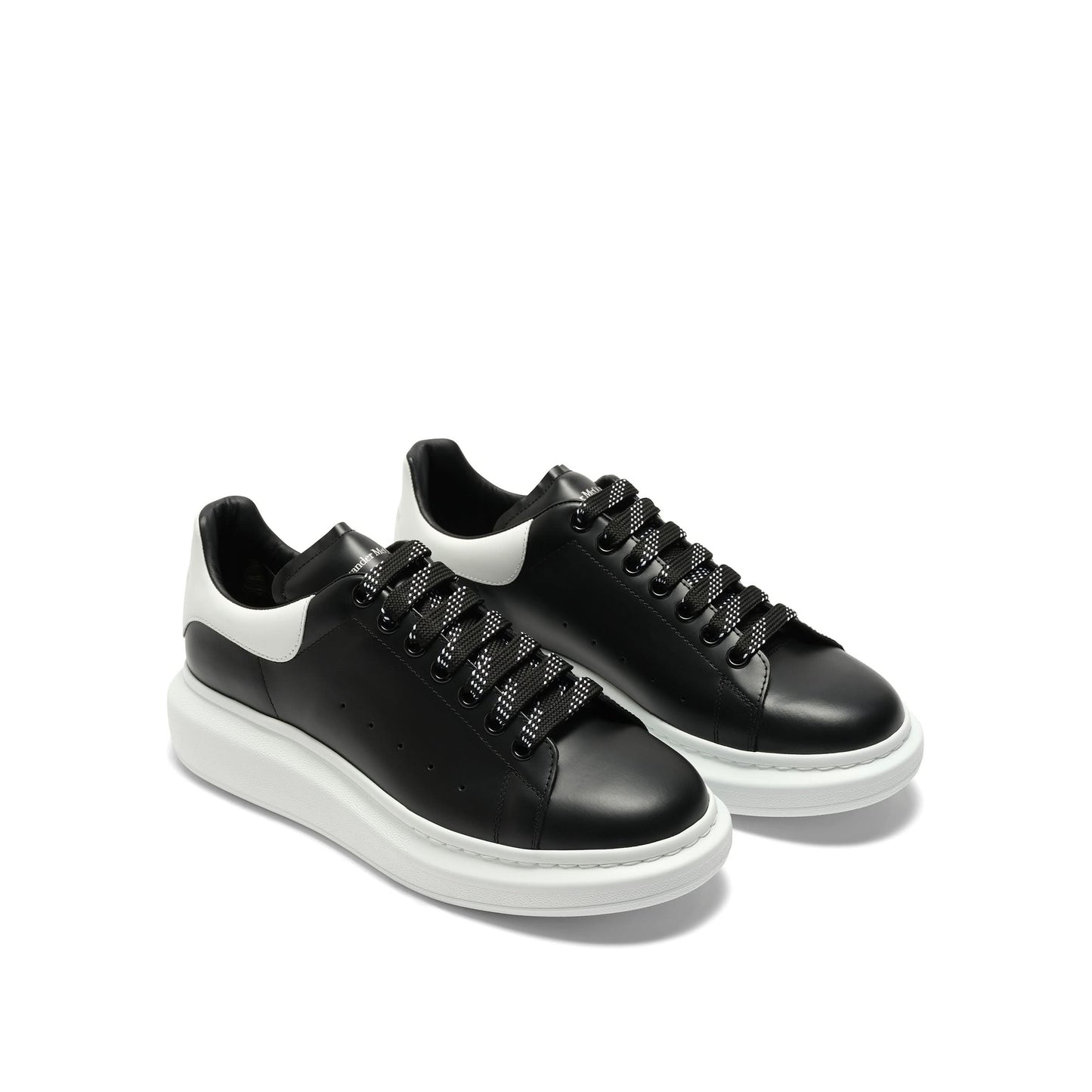 Larry Oversized Sneaker in Black/White