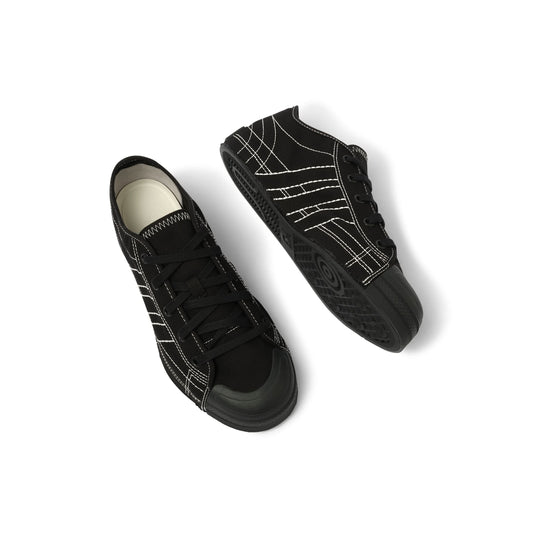 Nizza Low Sneaker in Black/Off White