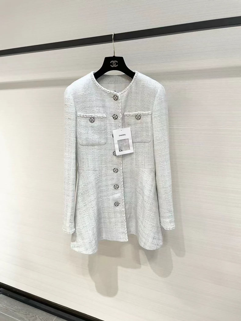 Chanel 23SS white tweed jacket with silver shimmer