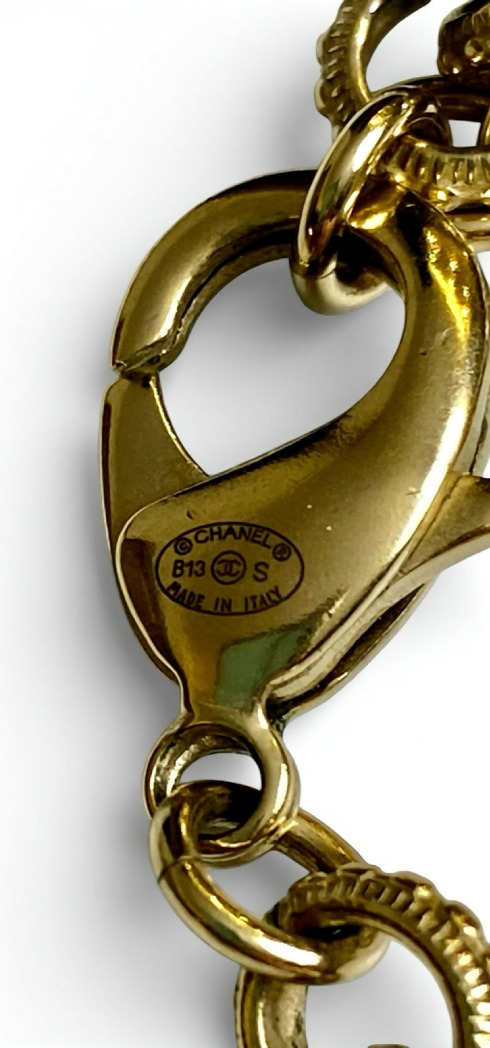 Chanel 13S XL CC Medallion Pendant Pink Coral Gripoix Pearl Gold Statement Necklace