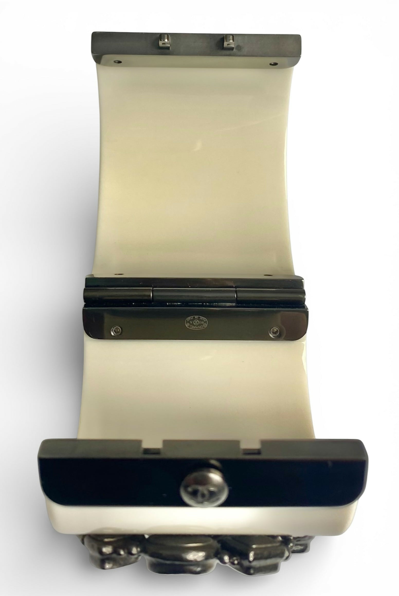 Rare Chanel 12A Paris Bombay Runway Ivory Statement Cuff Bracelet Bangle