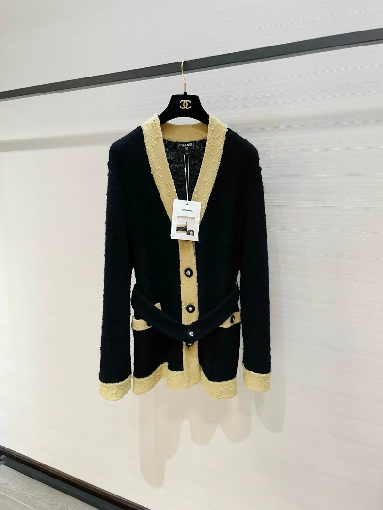 Chanel 24K black and yellow wool knit cardigan