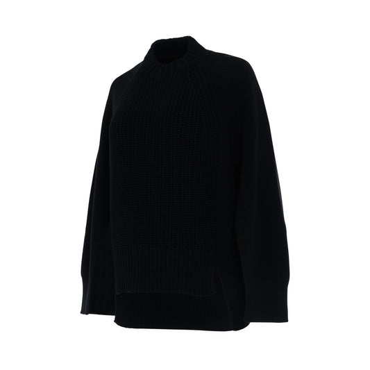 Knit Pullover in Black