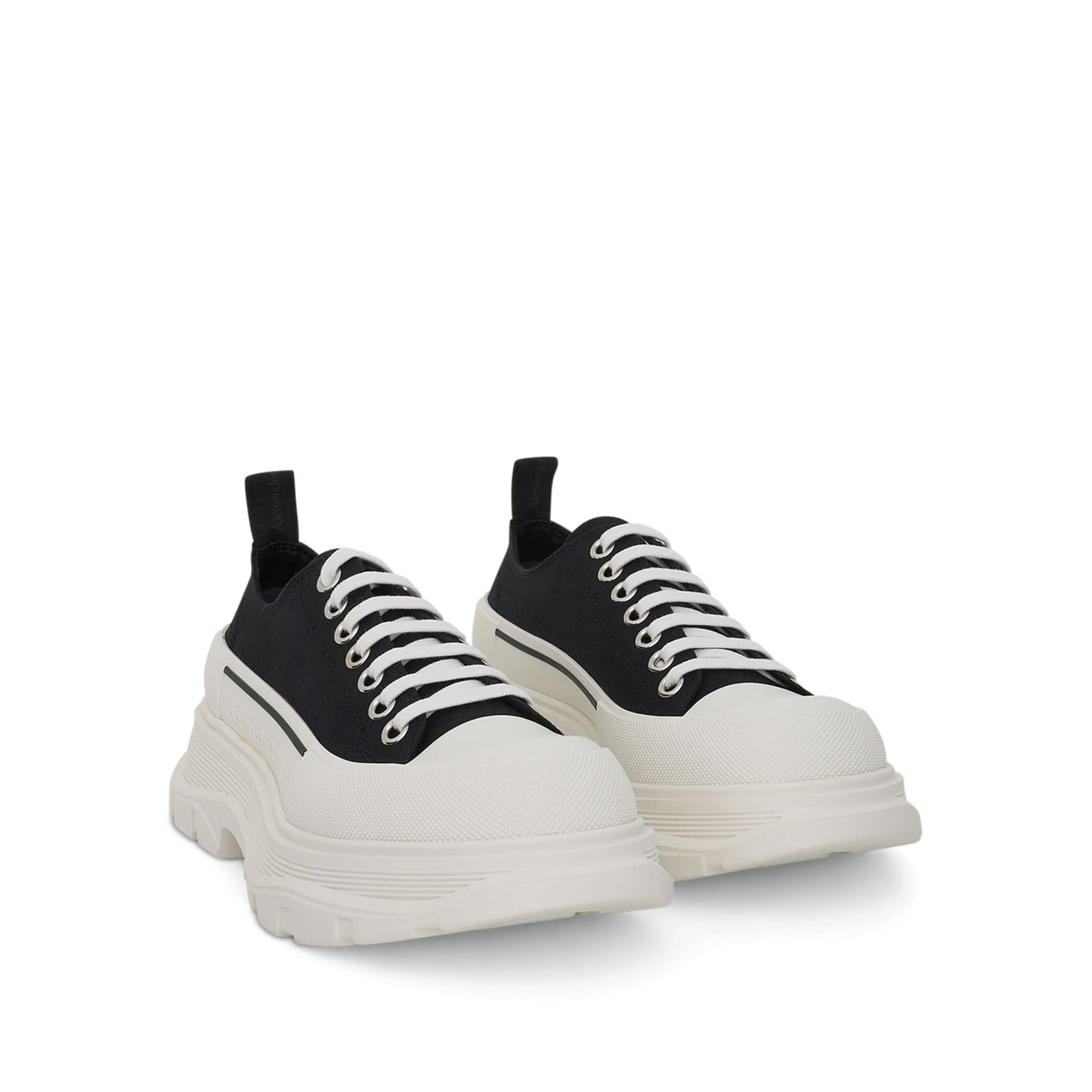 Tread Slick Canvas Lace Up in Black/White