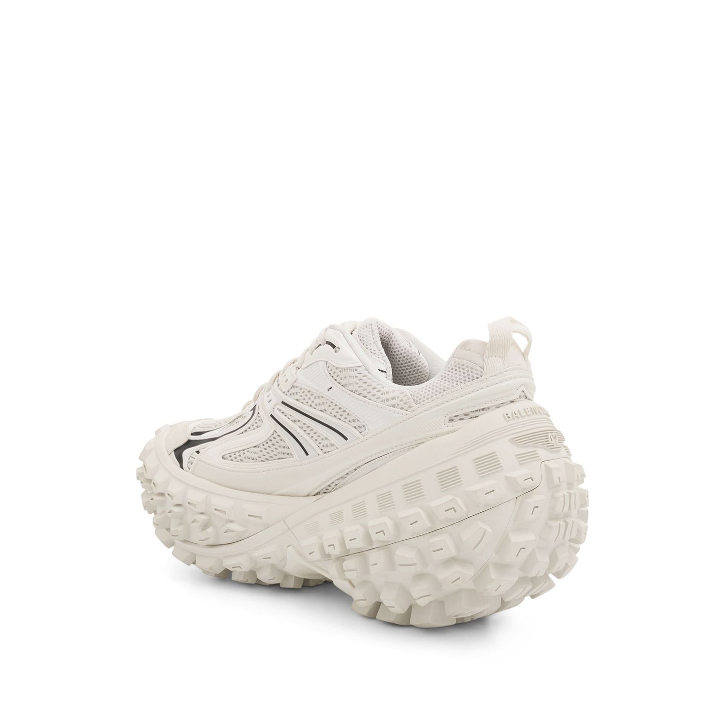 Bouncer Sneaker in Eggshell