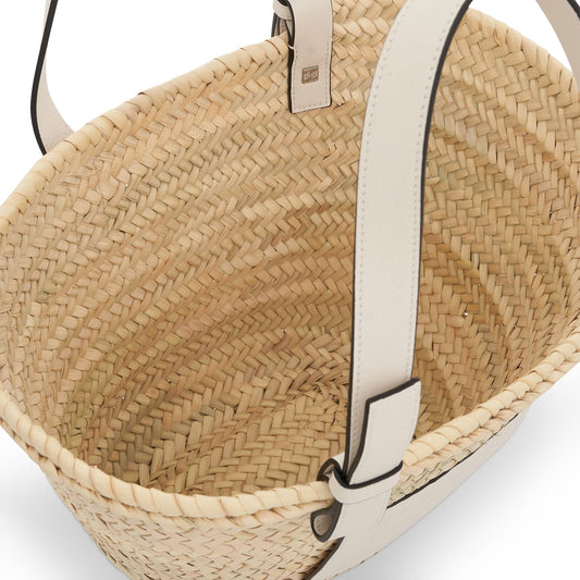 Medium Palm Leaf and Calfskin Basket Bag in Natural/White