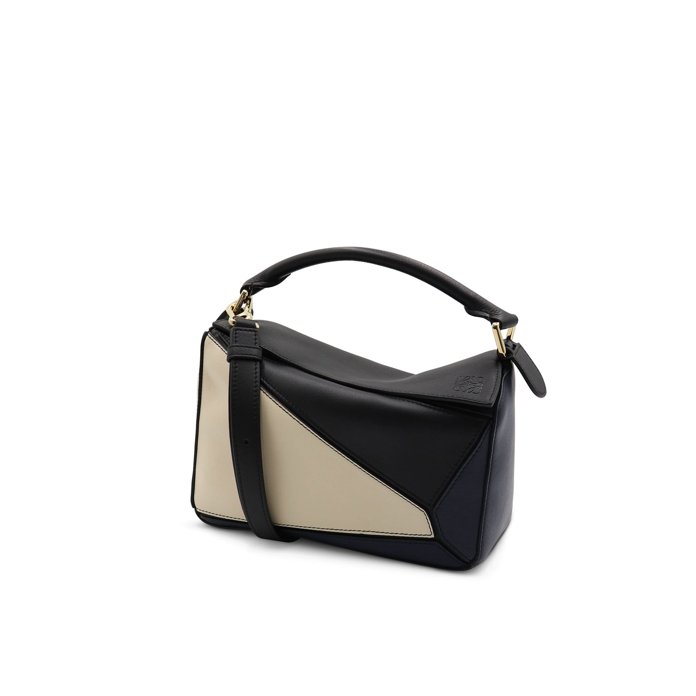 Small Puzzle Bag in Classic Calfskin in Black/Angora