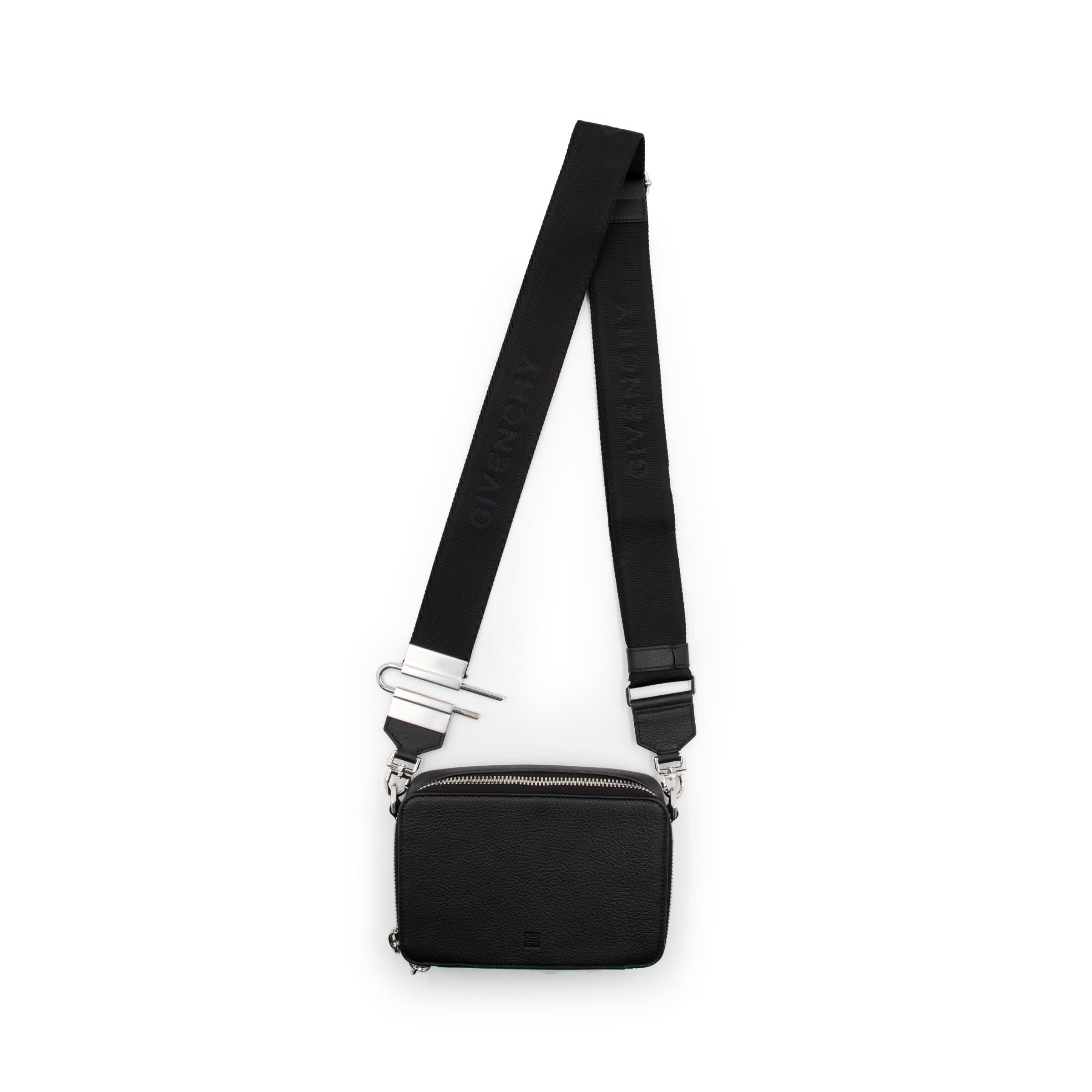 Antigona U Camera Bag in Black