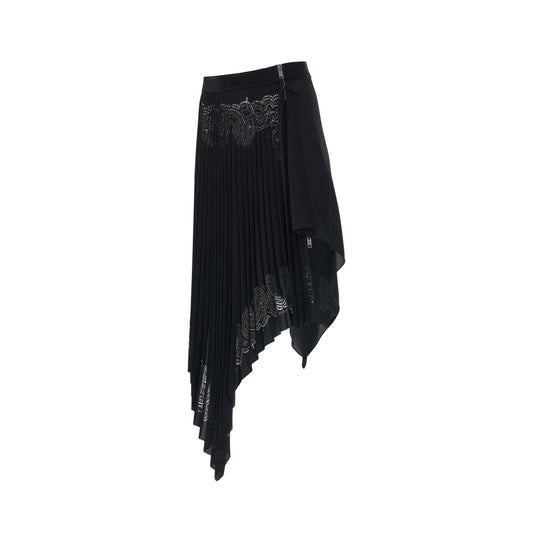 Pleated Skirt in Black