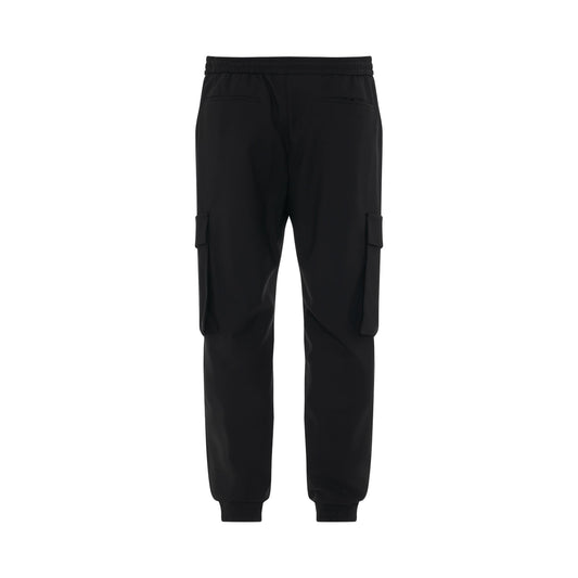 Signature Cargo Joggr Pants in Black