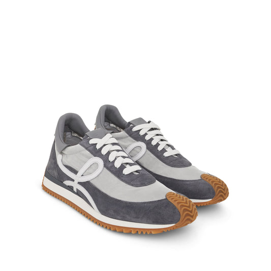 Flow Runner in Nylon and Calfskin in Silver/Grey