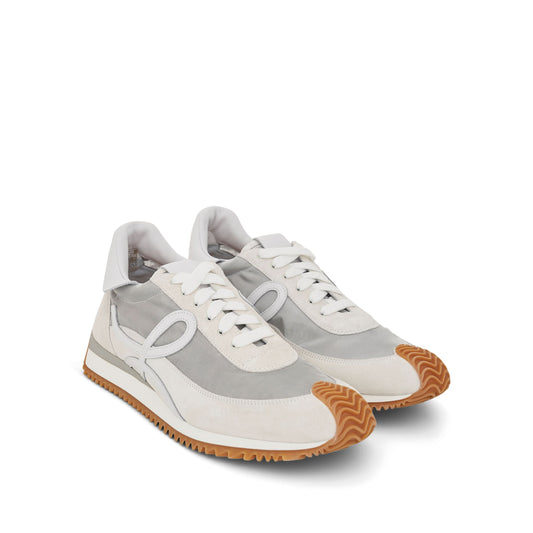 Flow Runner in Nylon and Calfskin in Silver/White