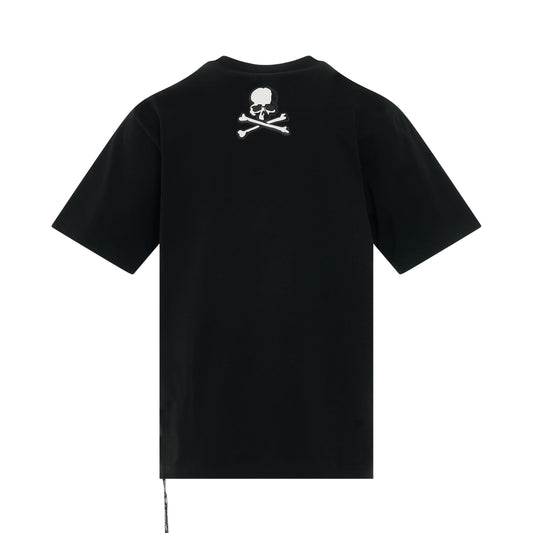 Label Emblem T-shirt in Black