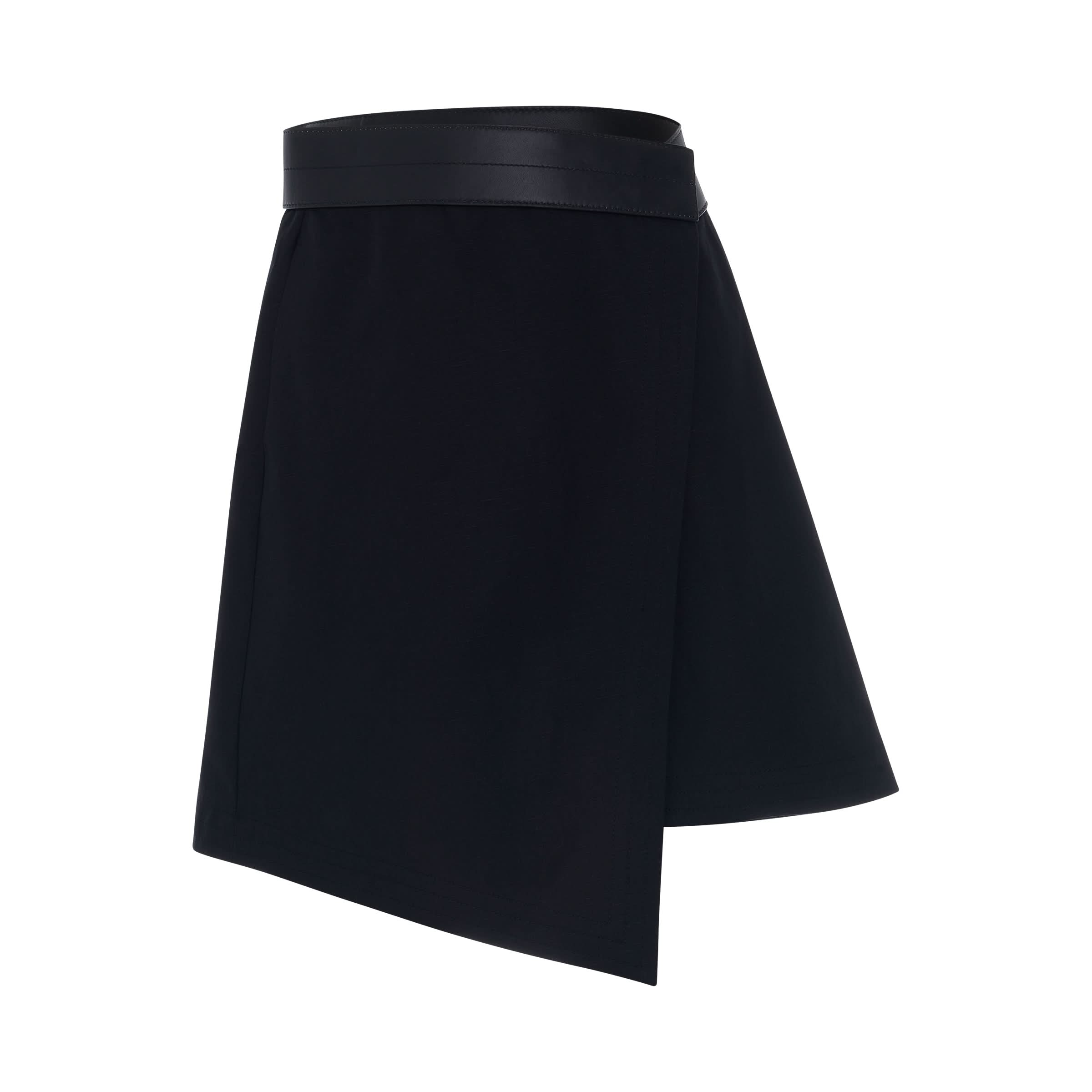 Trap Mini Skirt in Black