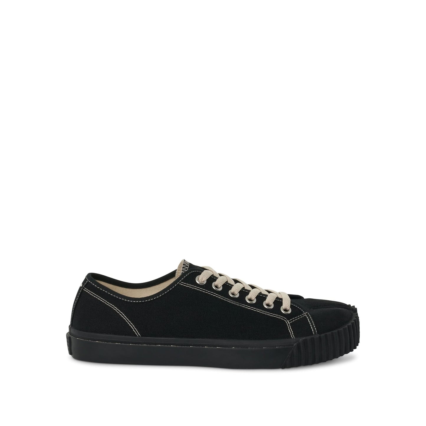 Tabi Sneaker in Black