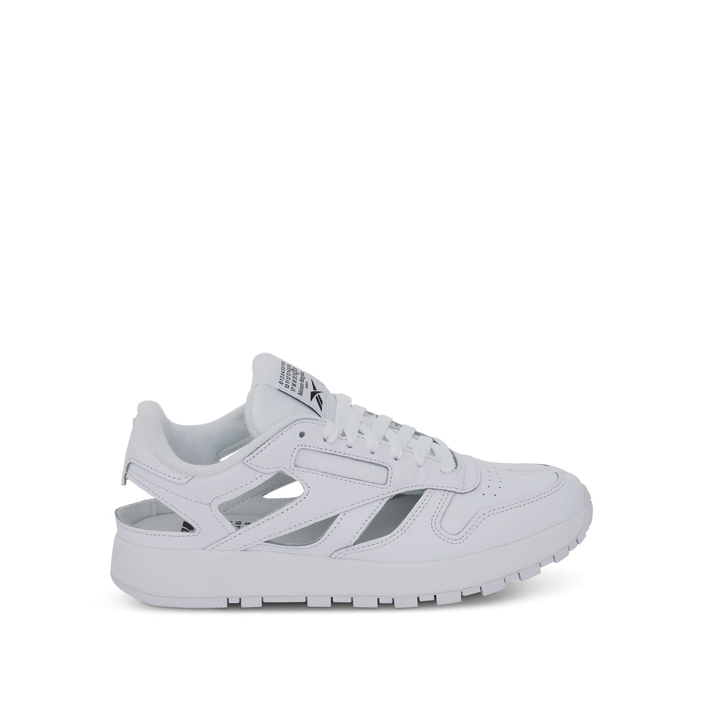 Maison Margiela x Reebok Tabi Gladiator Low Sneaker in White