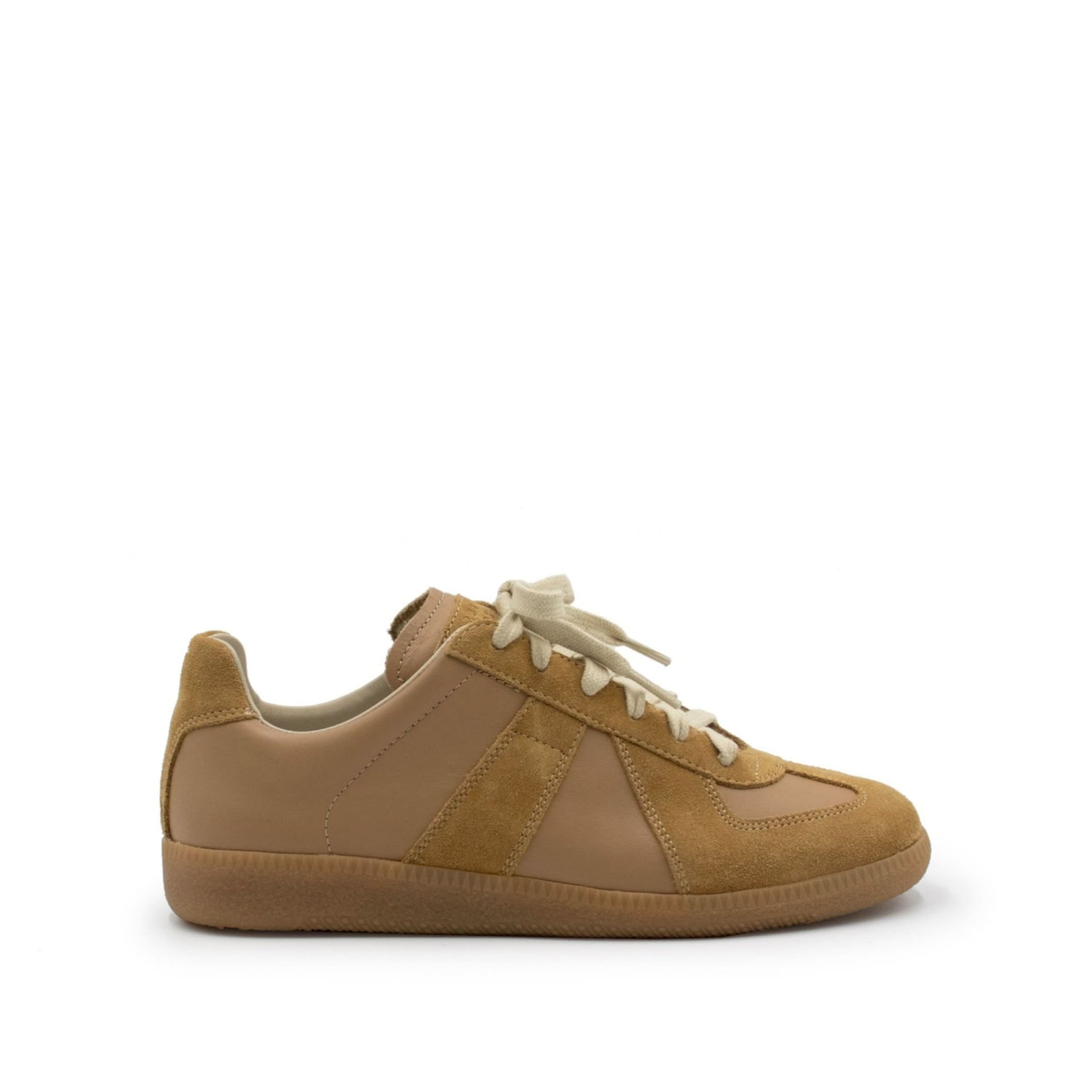 Replica Leather Sneakers in Butterum