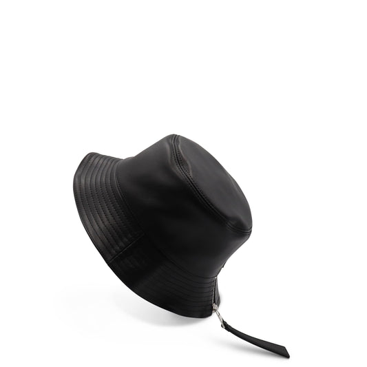 Fisherman Hat in Nappa Calfskin in Black