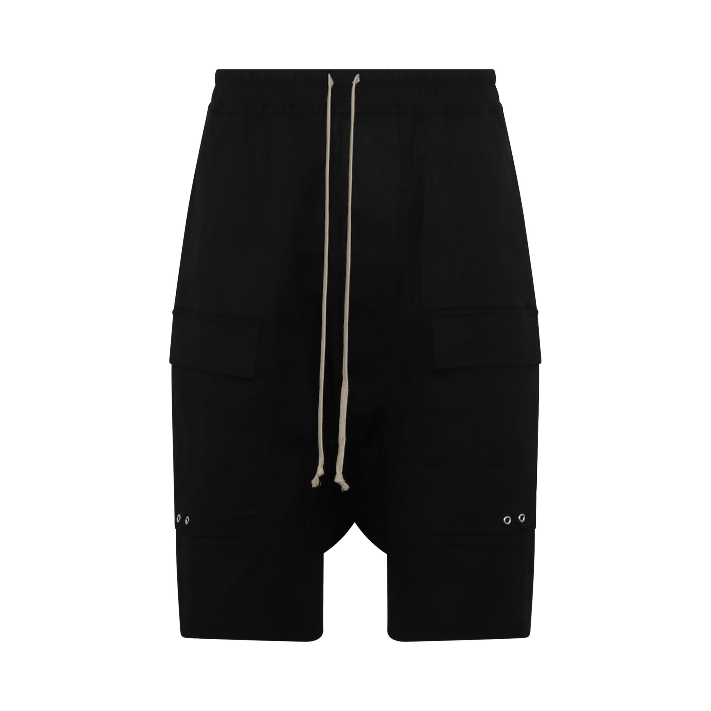 Classic Cargo Pods Shorts in Black