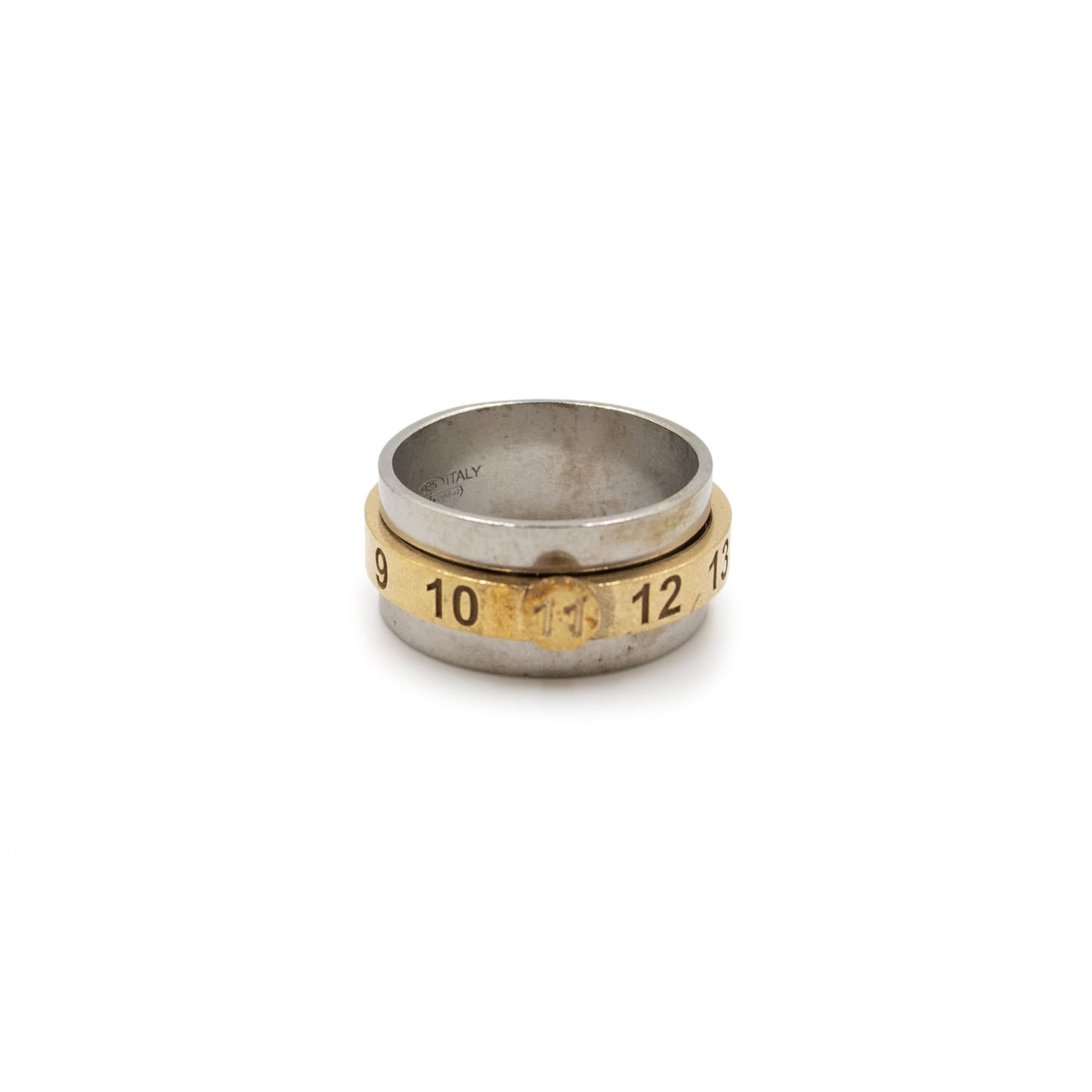 Number Engraved Ring in Silver/Gold