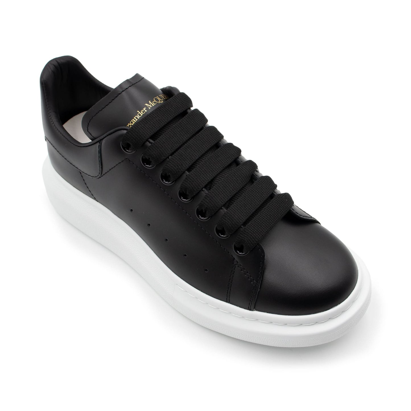 Larry Oversized Sneaker in Black/White